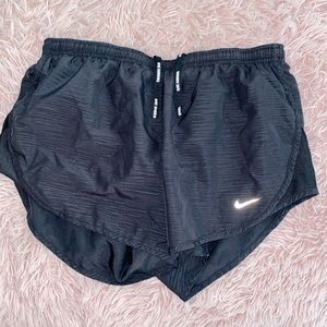 Black Nike shorts